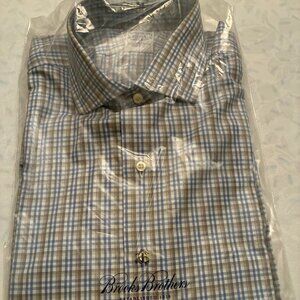 SHIRT. NEW in pkg. Brooks Brothers Sz 16 - 34 small check pattern